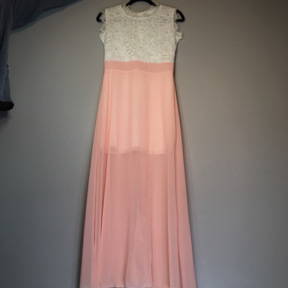 Maxi Dress with Lace Bodice - Picture 2 of 3